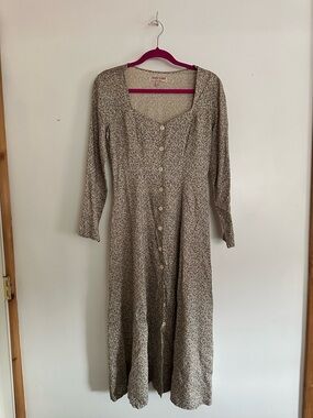 Vintage Cream Floral Button-Front Maxi Dress